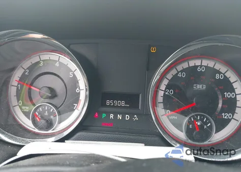 2014 Dodge Grand Caravan Sxt 30Th Anniversary z USA, uszkodzony, nr VIN 2C4RDGCG7ER450769